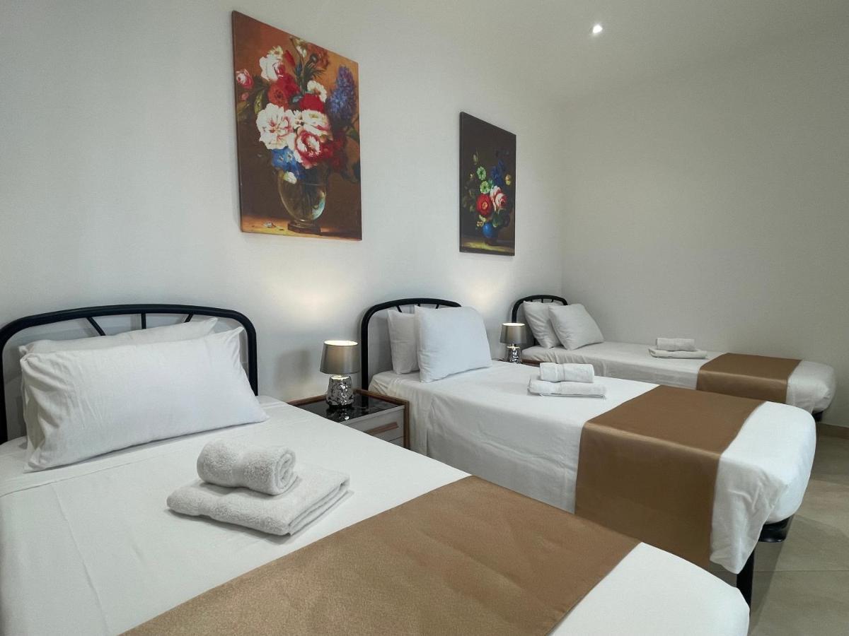 Bed and Breakfast Alina Boutique Living à Victoria Extérieur photo